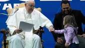 Papa Francesco agli Stati generali della natalità: "La vita umana non è un problema, è un dono”