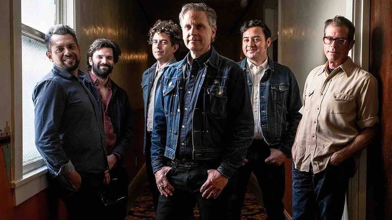 Il concerto dei Calexico a Udine