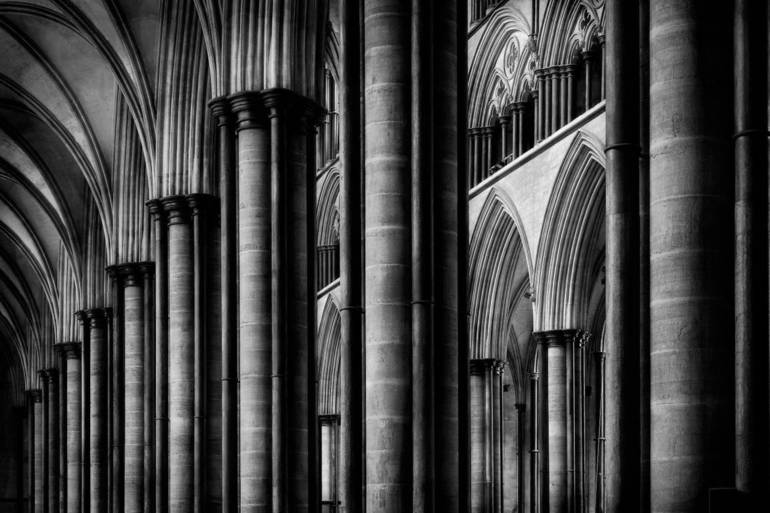 Una mostra di cattedrali gotiche aspettando il Festival di Musica sacra