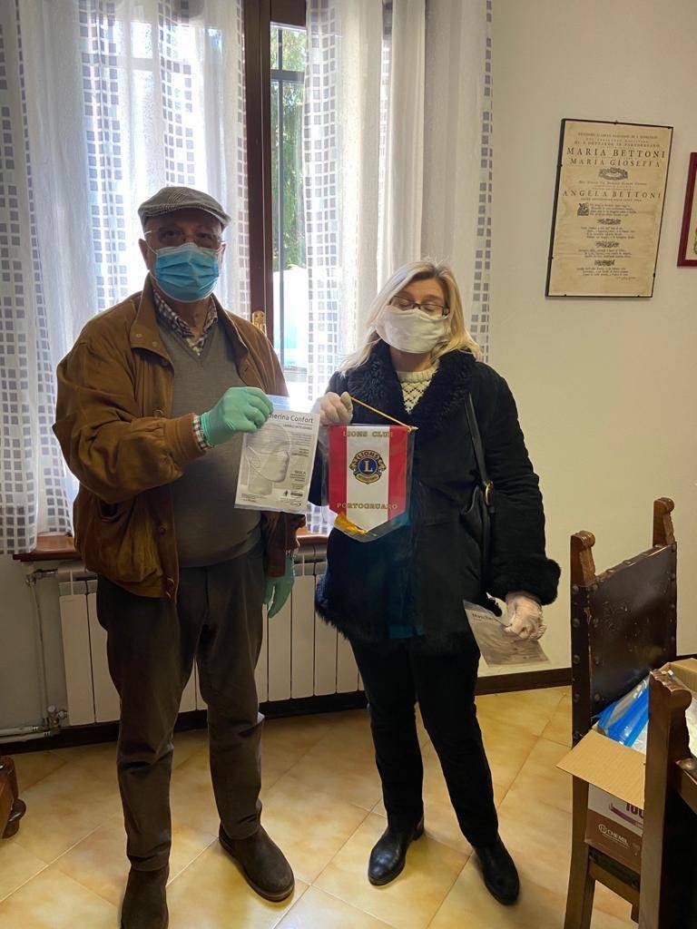 Il Lions Club Portogruaro dona mascherine alla Residenza per Anziani Francescon