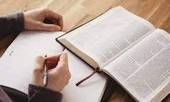 Domenica della Parola, 21 gennaio: L’analfabetismo biblico e religioso in Italia: ma lo studio non è più un optional