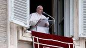 Angelus del 15 agosto di papa Francesco: la pace, la tensione per Gaza, il pensiero alla Grecia in fiamme