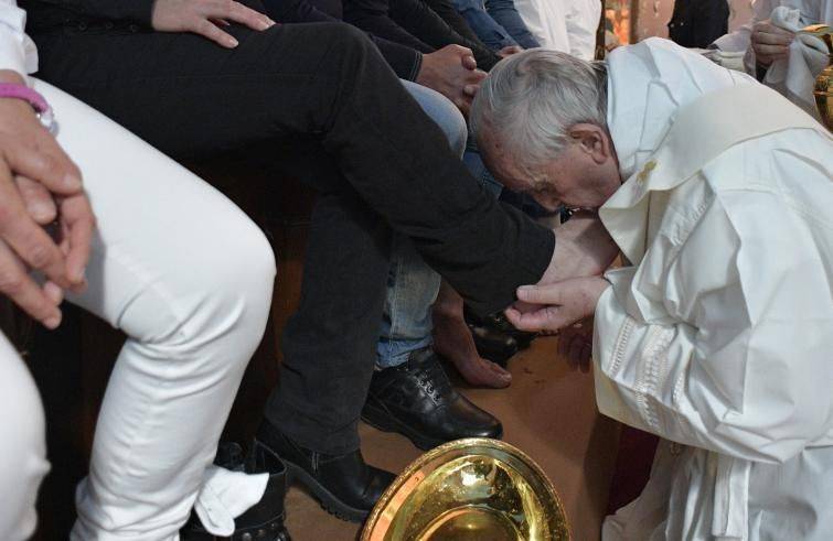 Papa Francesco: Coena Domini tra i detenuti 
