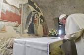 Papa Francesco: fare il presepe in famiglia, al lavoro, nelle piazze