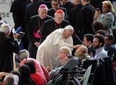 Papa Francesco per la Giornata del malato