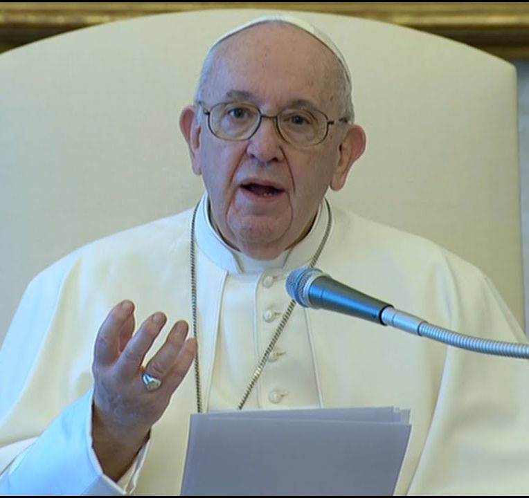 Papa Francesco: Unità e pace al mondo intero soprattutto alla martoriata Ucraina