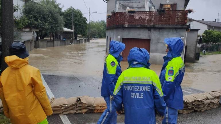 Allunvione Emilia Romagna / supporto evacuazione e interventi Protezione Civile Fvg